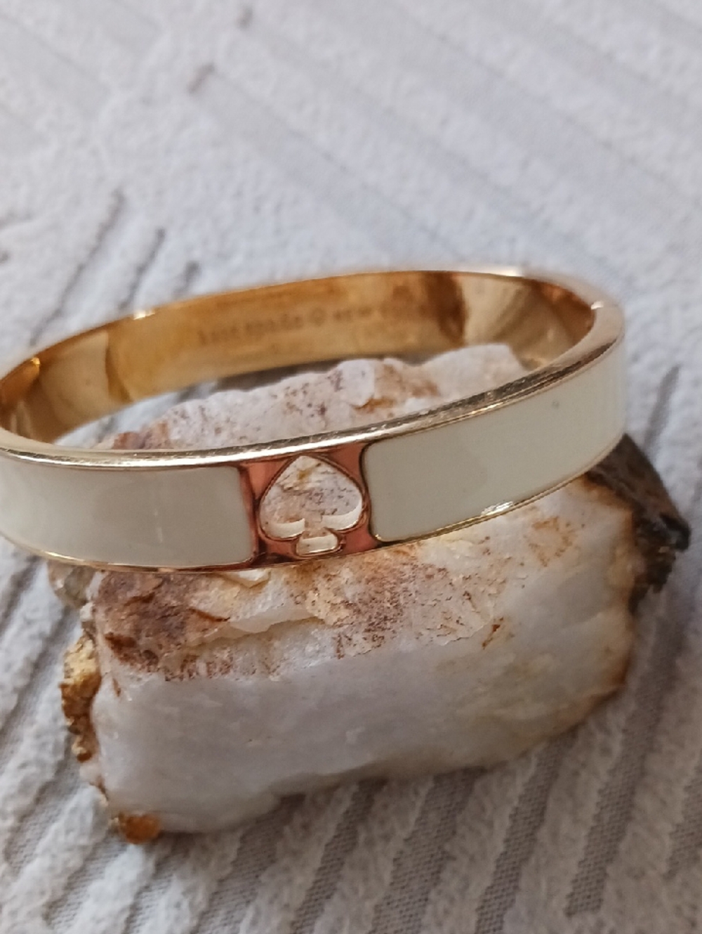 kate spade Cream Enamel and Gold Spade Bangle Bracelet